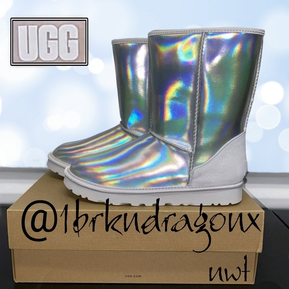 NWT UGG Australia Holographic Icy Silver  Booties Boots Slipon Winter Booties - Picture 14 of 16